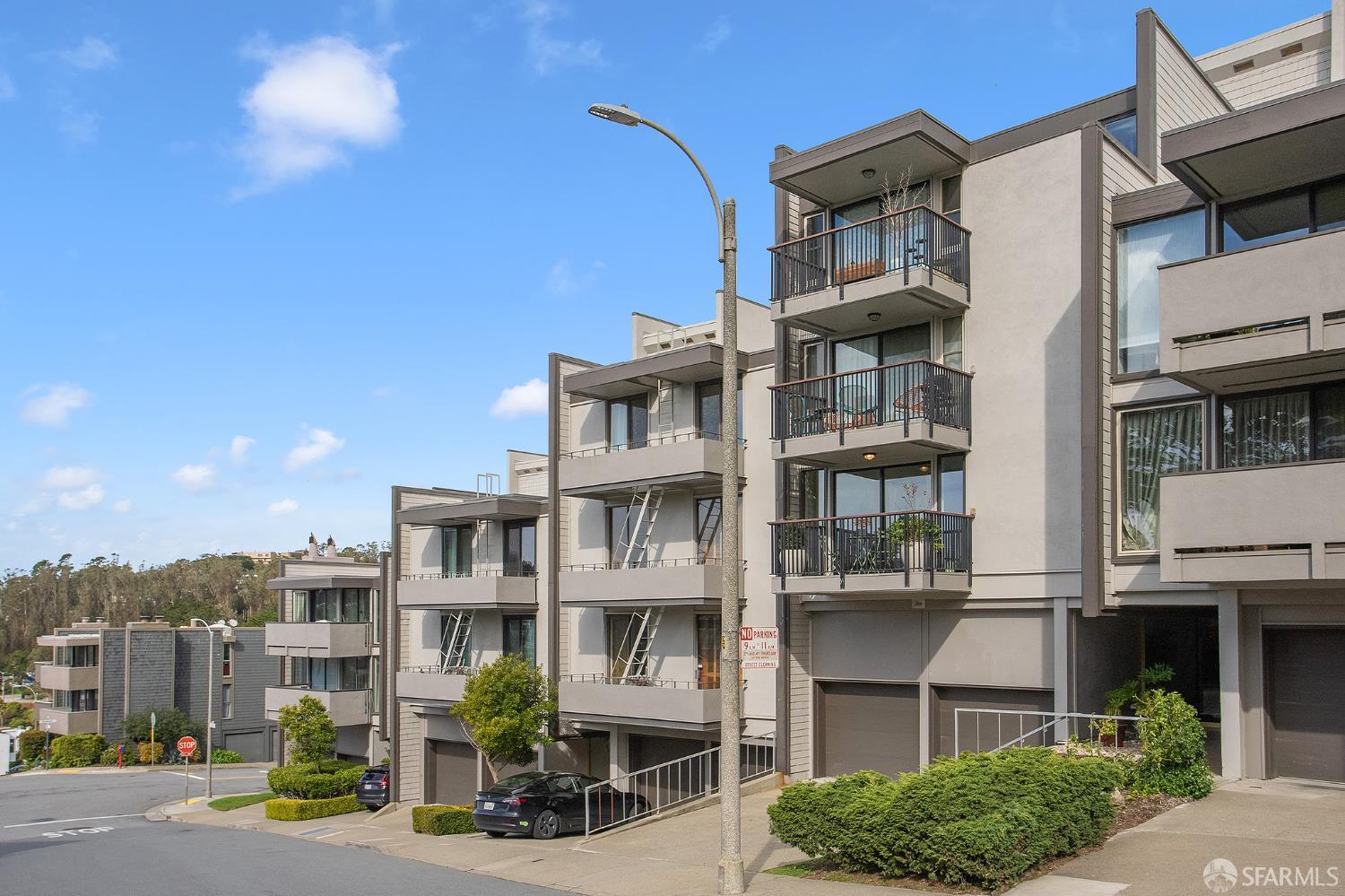 266 Red Rock Way # A