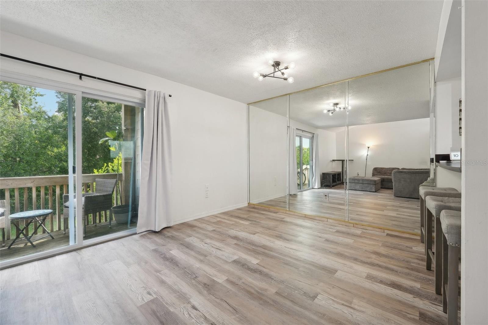 134 SCOTTSDALE SQ #134