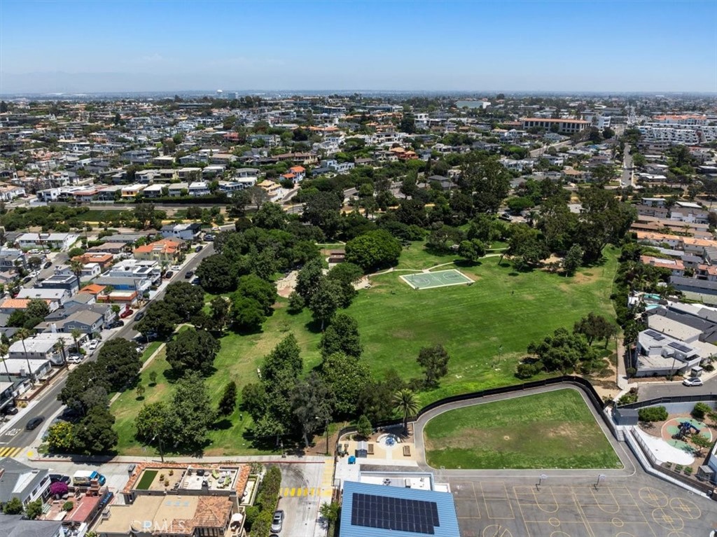 Gorgeous Single Family // North Hermosa Beach
