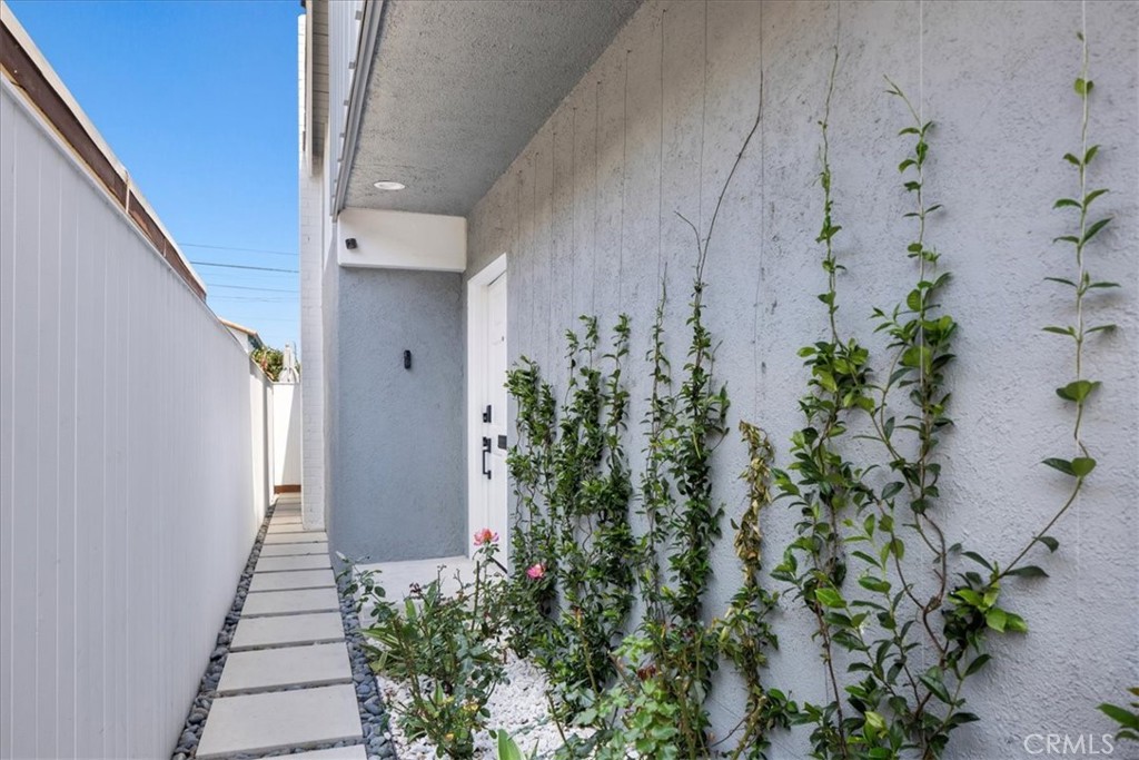 Gorgeous Single Family // North Hermosa Beach