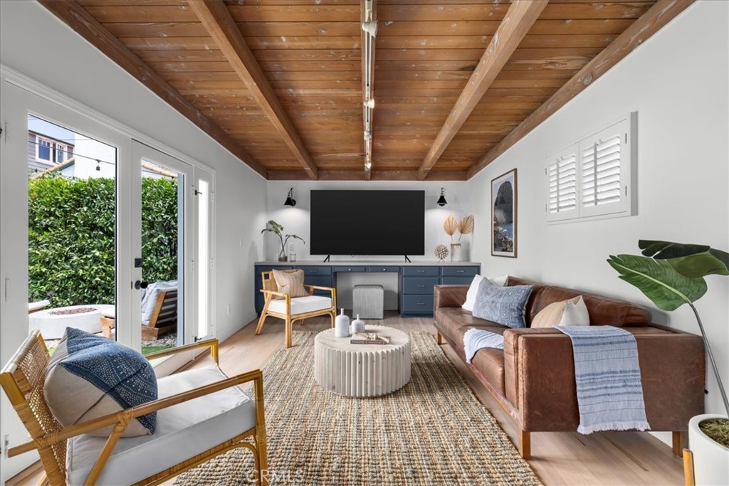 Gorgeous Single Family // North Hermosa Beach