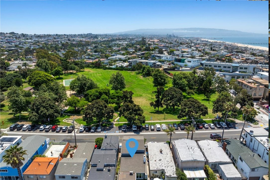 Gorgeous Single Family // North Hermosa Beach