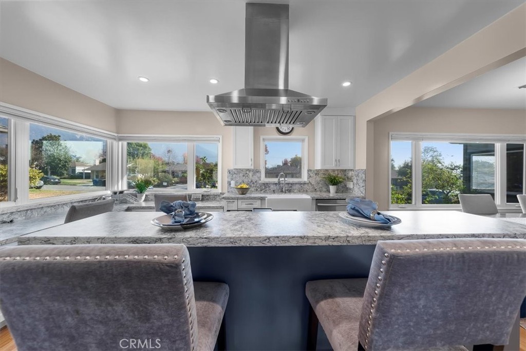 1745 Grand Oaks Avenue