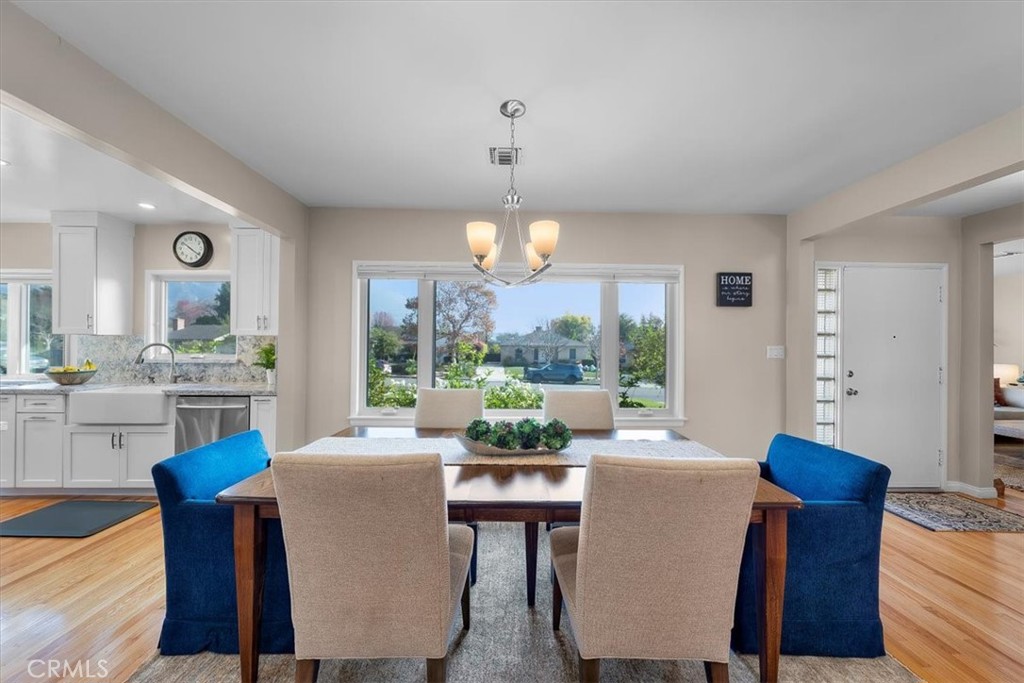 1745 Grand Oaks Avenue