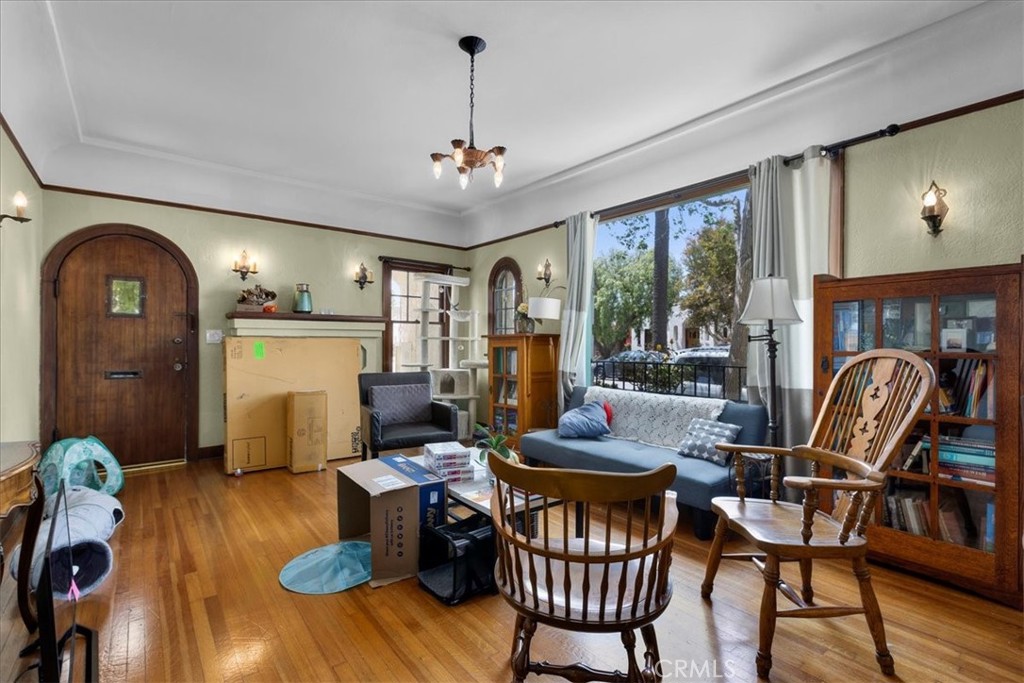 386 Mira Mar Avenue