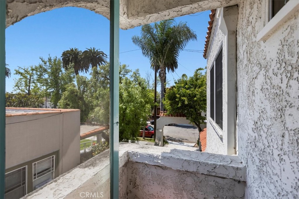 386 Mira Mar Avenue