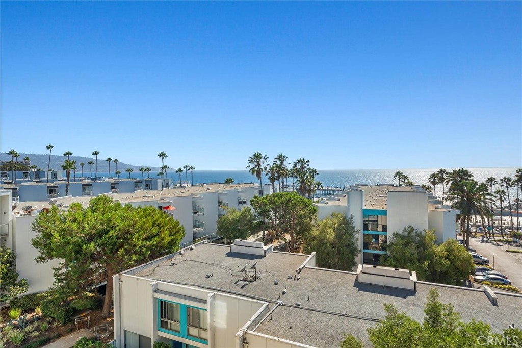 510 The Village 307