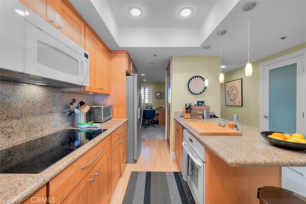 510 The Village 307