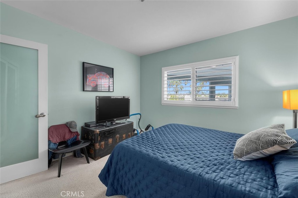 510 The Village 307