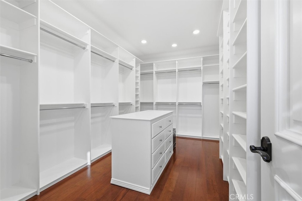 1331 Voorhees Avenue