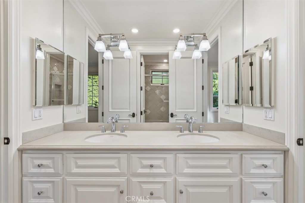 1331 Voorhees Avenue