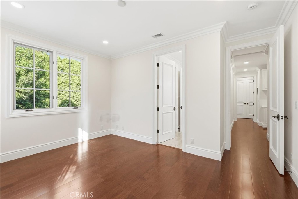 1331 Voorhees Avenue