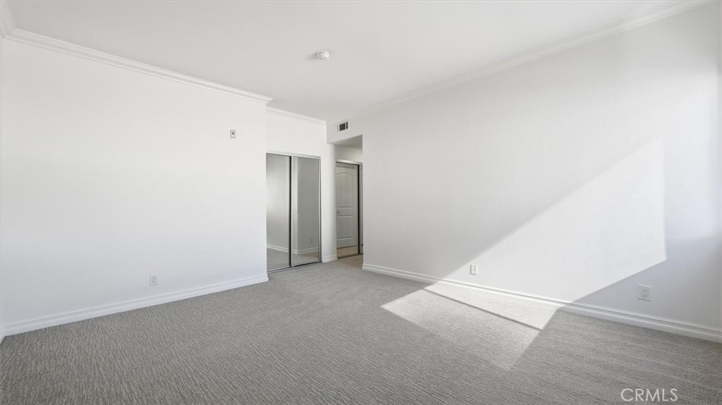 11822 Goshen Avenue 303