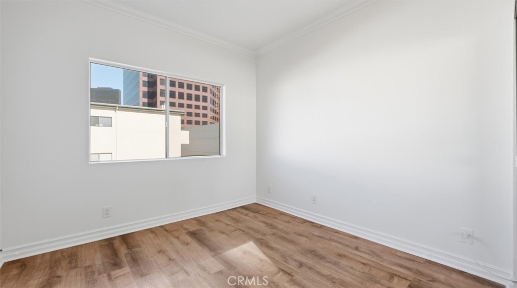 11822 Goshen Avenue 303