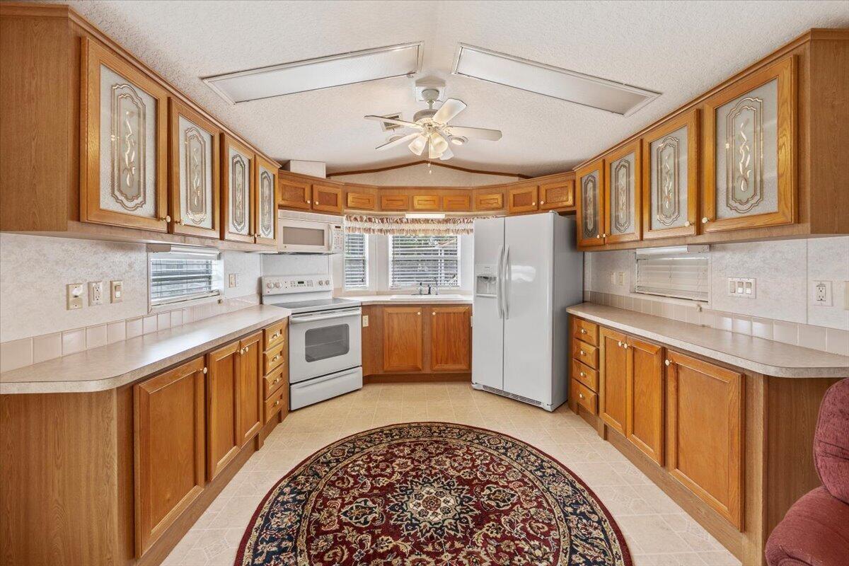 50 W Bradley Street LOT 12