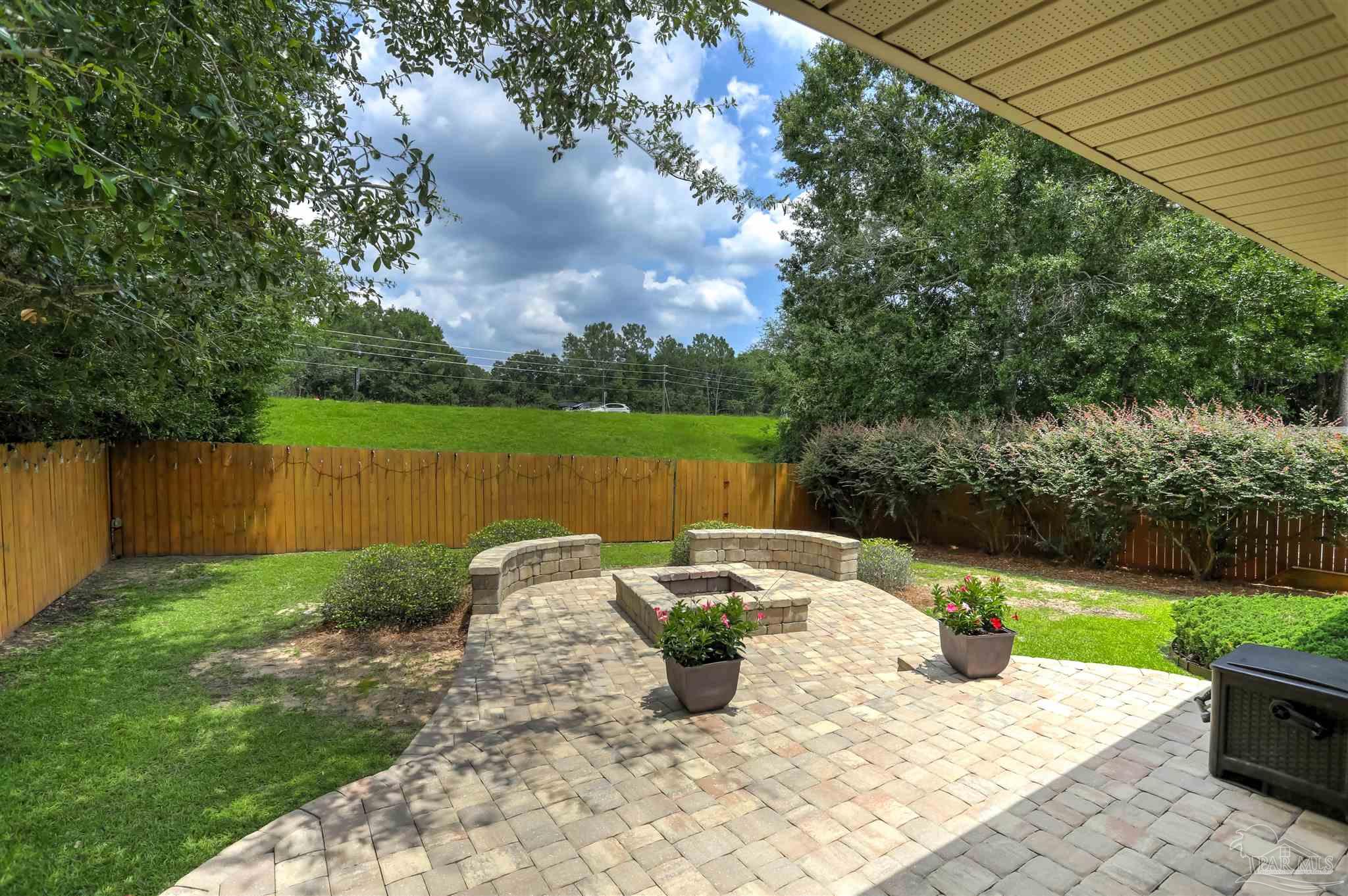 5761 Jade Moon Cir