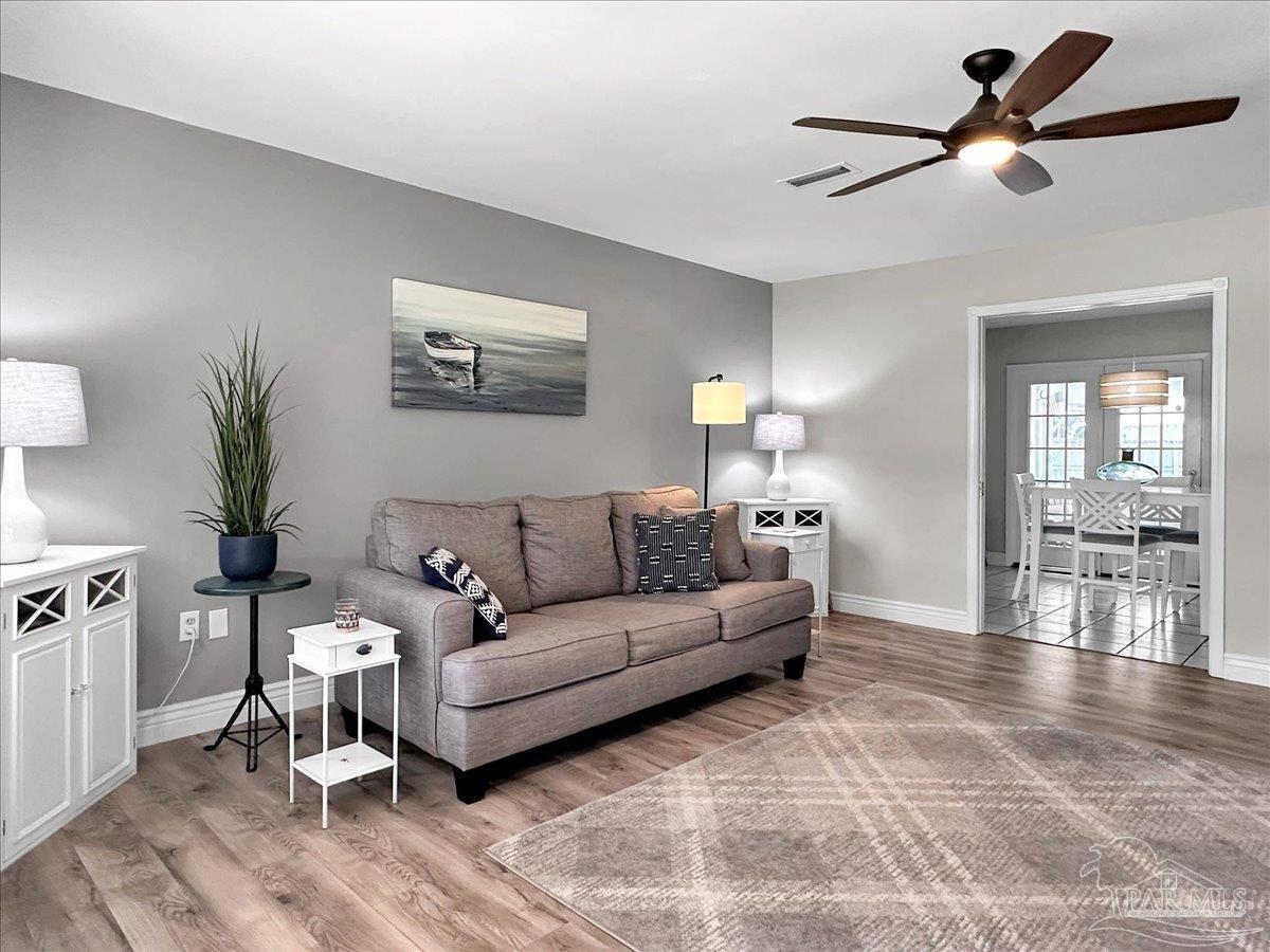 6502 Calle De Lago