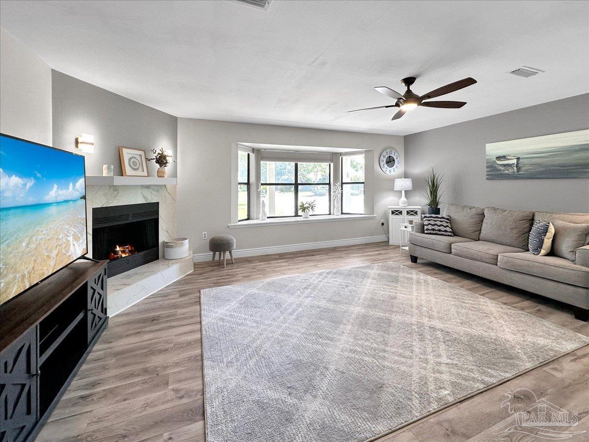 6502 Calle De Lago