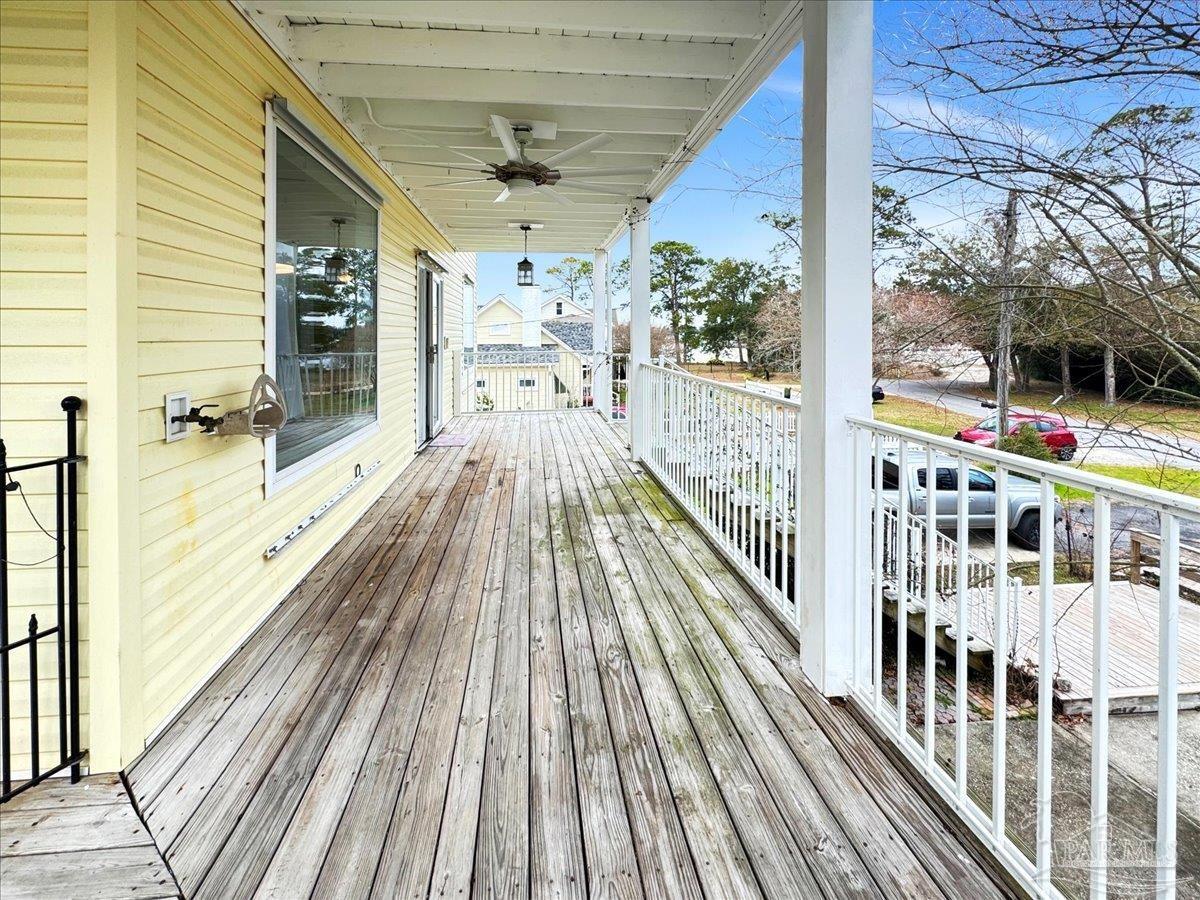 507 Palomar Dr