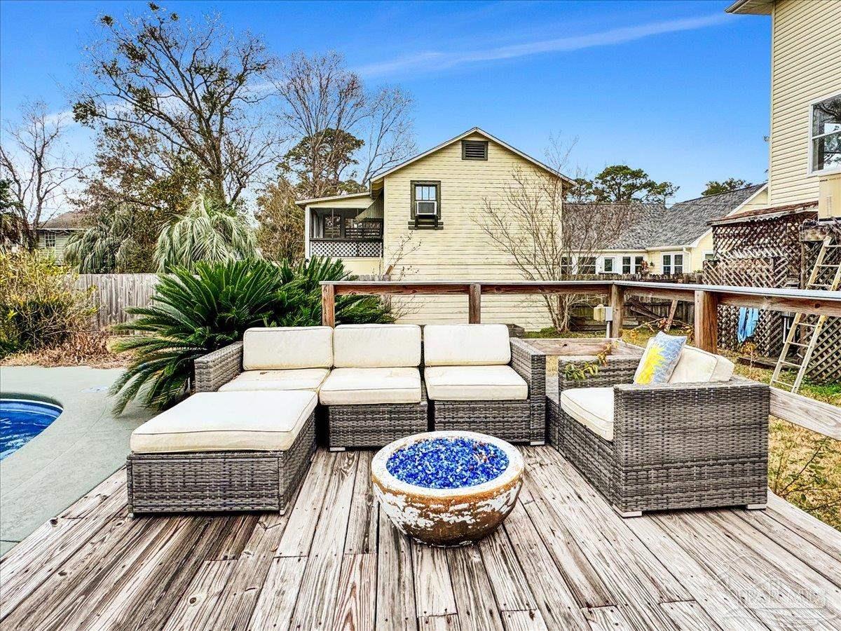 507 Palomar Dr