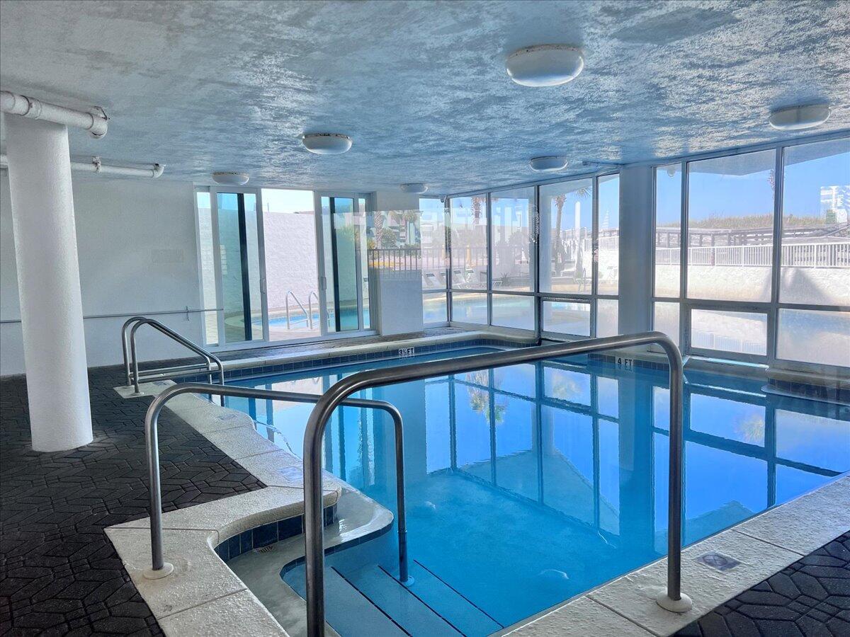 895 Santa Rosa Boulevard, UNIT 212