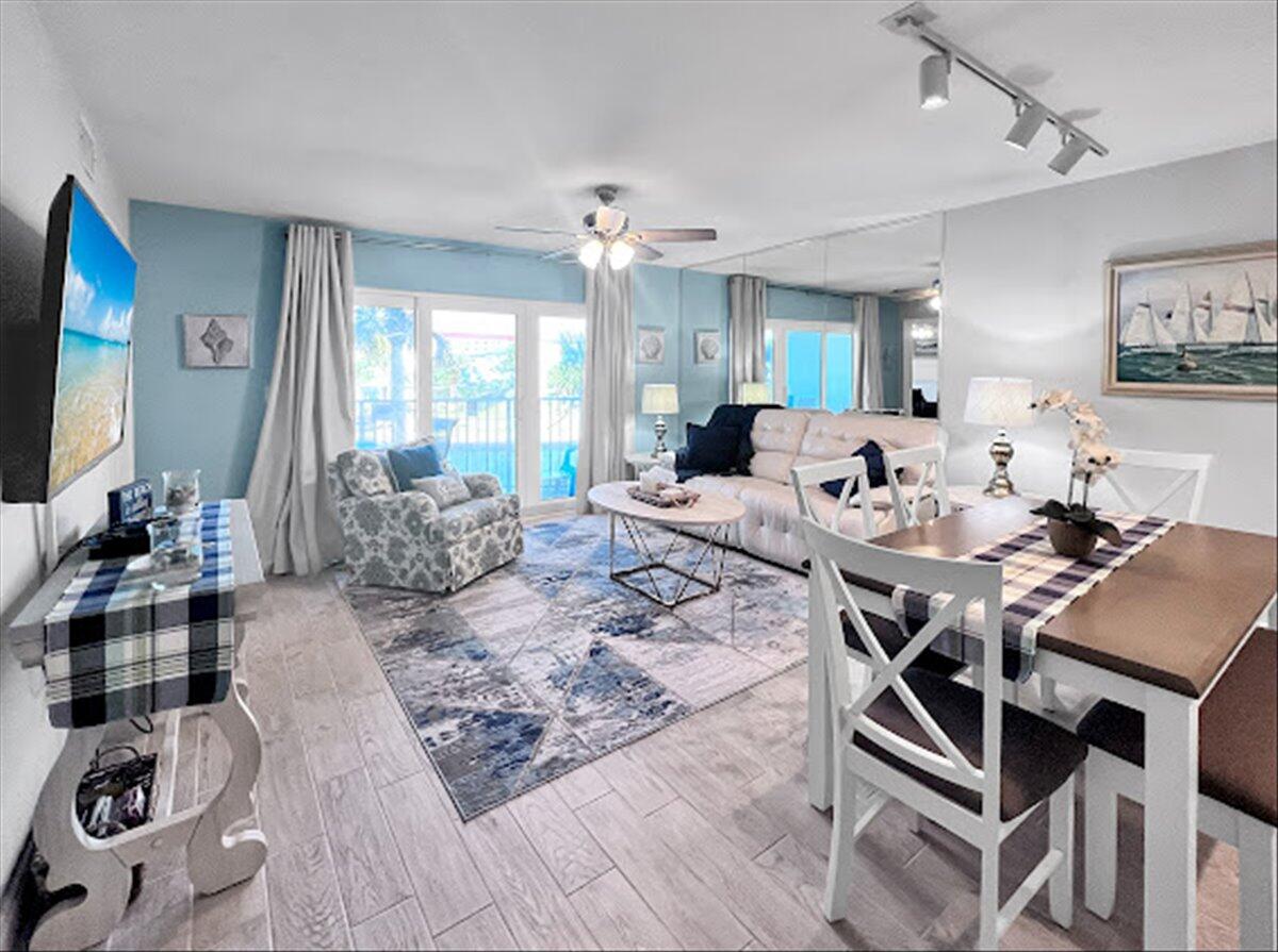 895 Santa Rosa Boulevard, UNIT 212