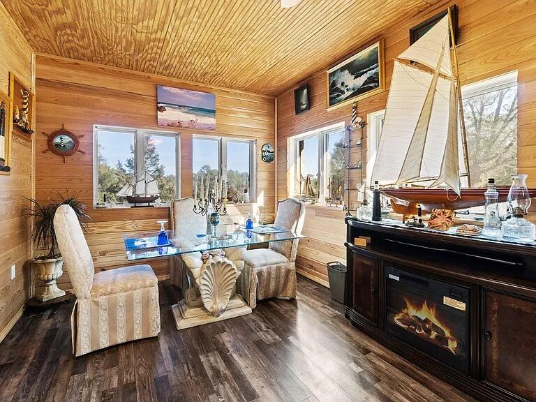 3194 Bay Ridge Drive
