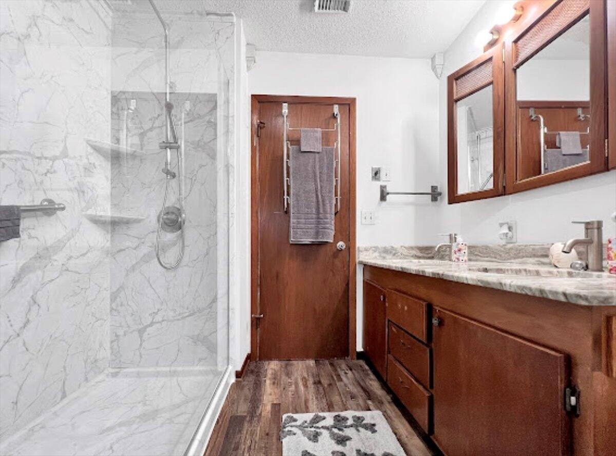 3194 Bay Ridge Drive