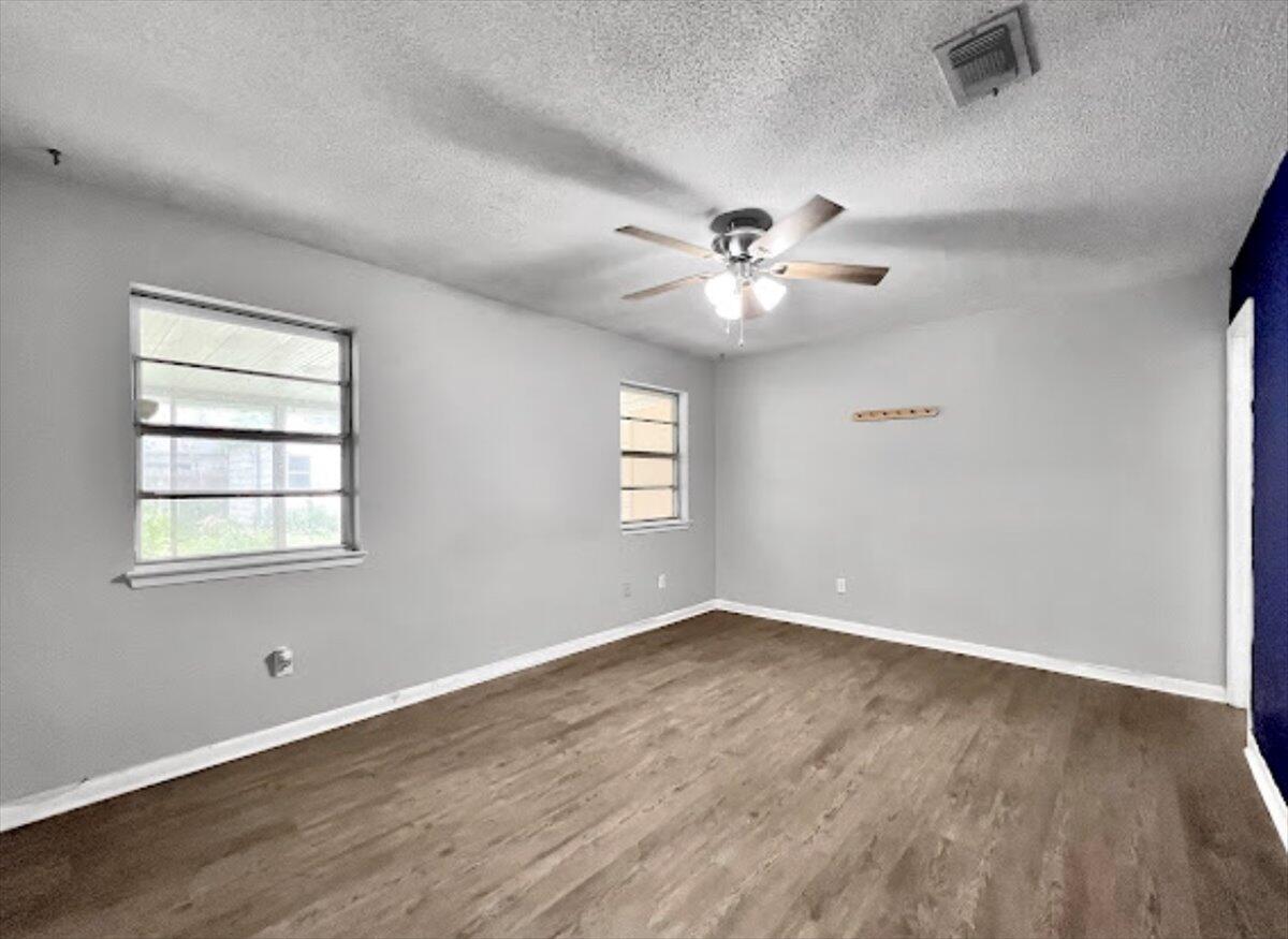 609 Schneider Drive