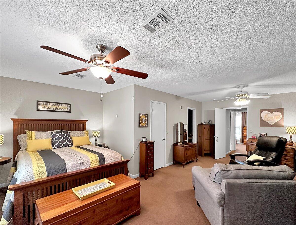 811 Meadow Lane