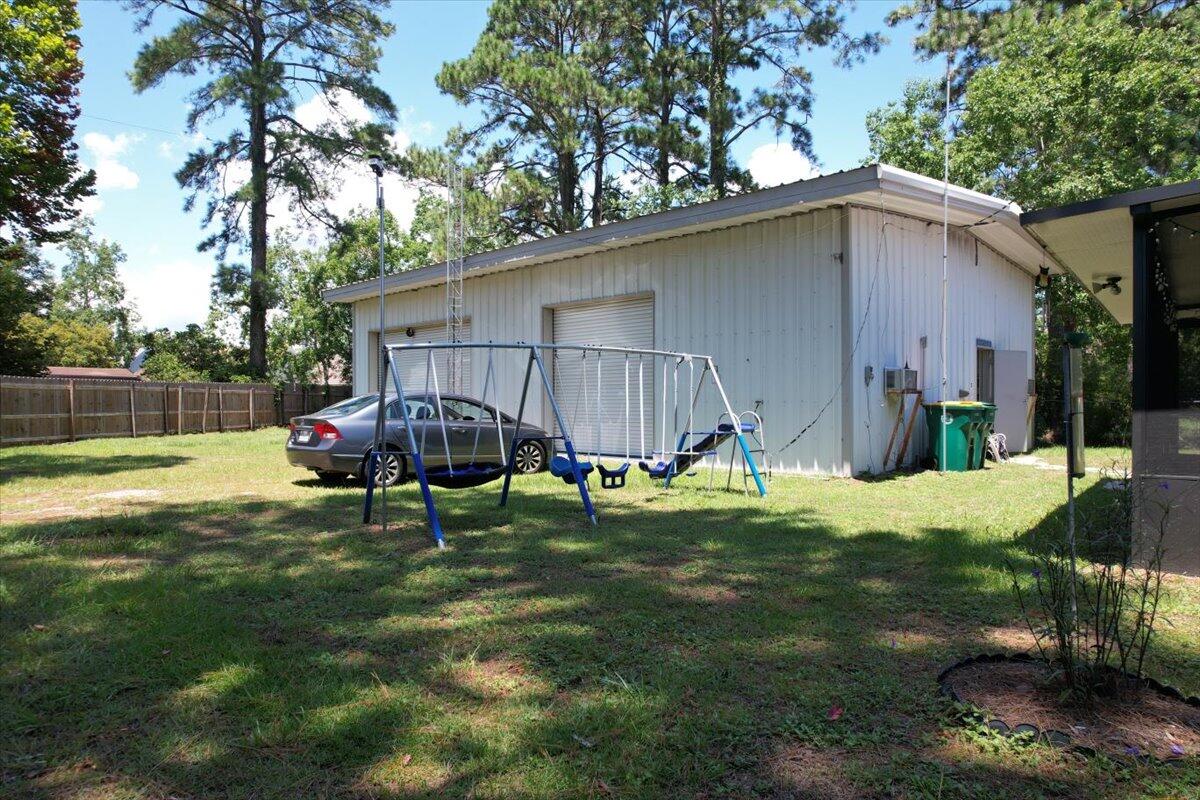 811 Meadow Lane