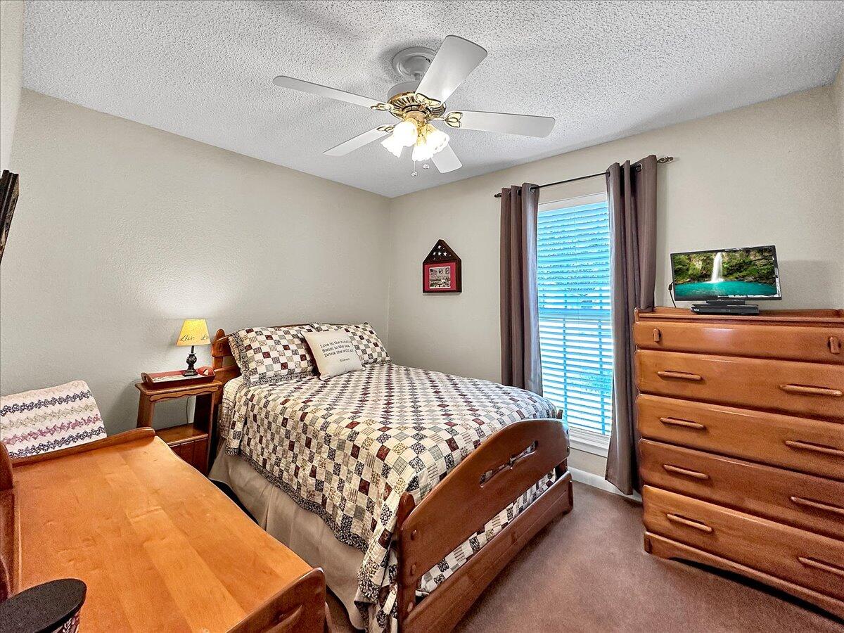 811 Meadow Lane