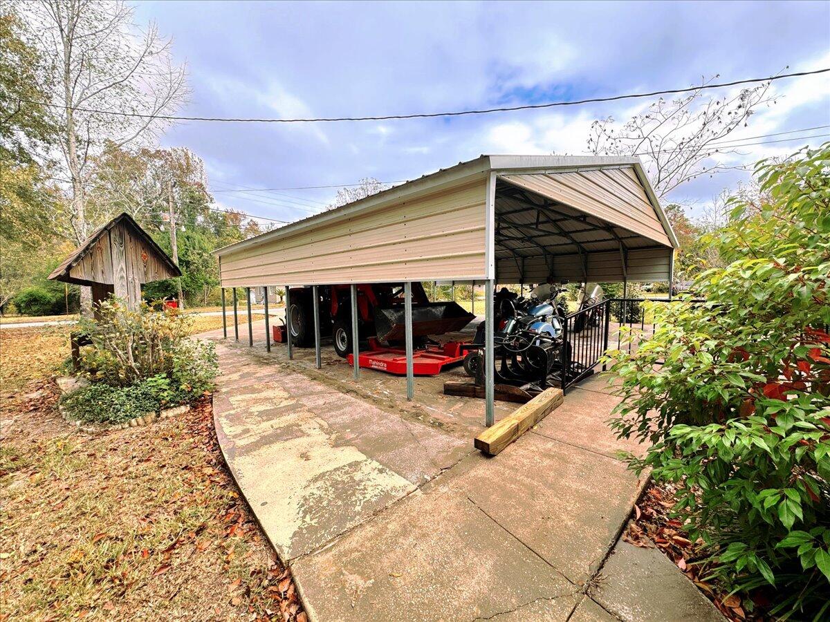 198 Woodlawn Drive