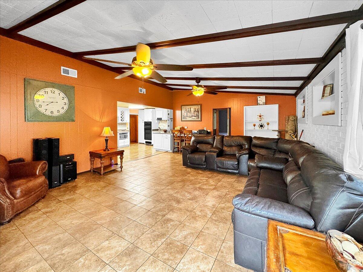 198 Woodlawn Drive