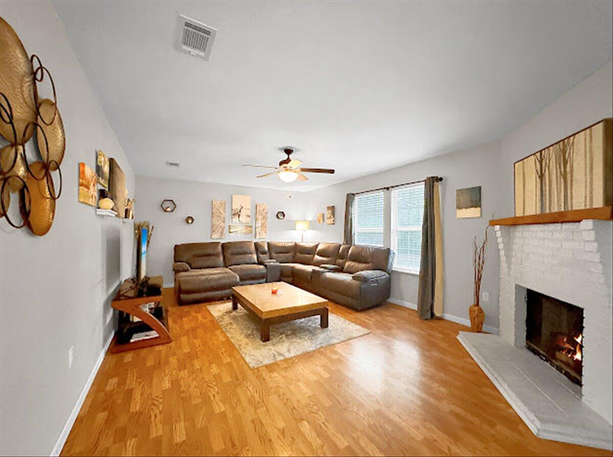 3287 Airport Road