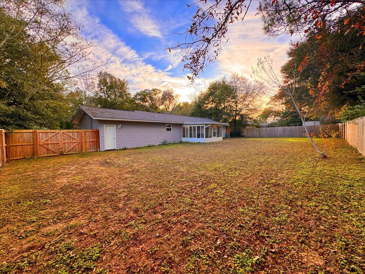3287 Airport Road