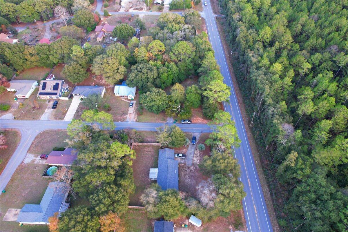 3287 Airport Road