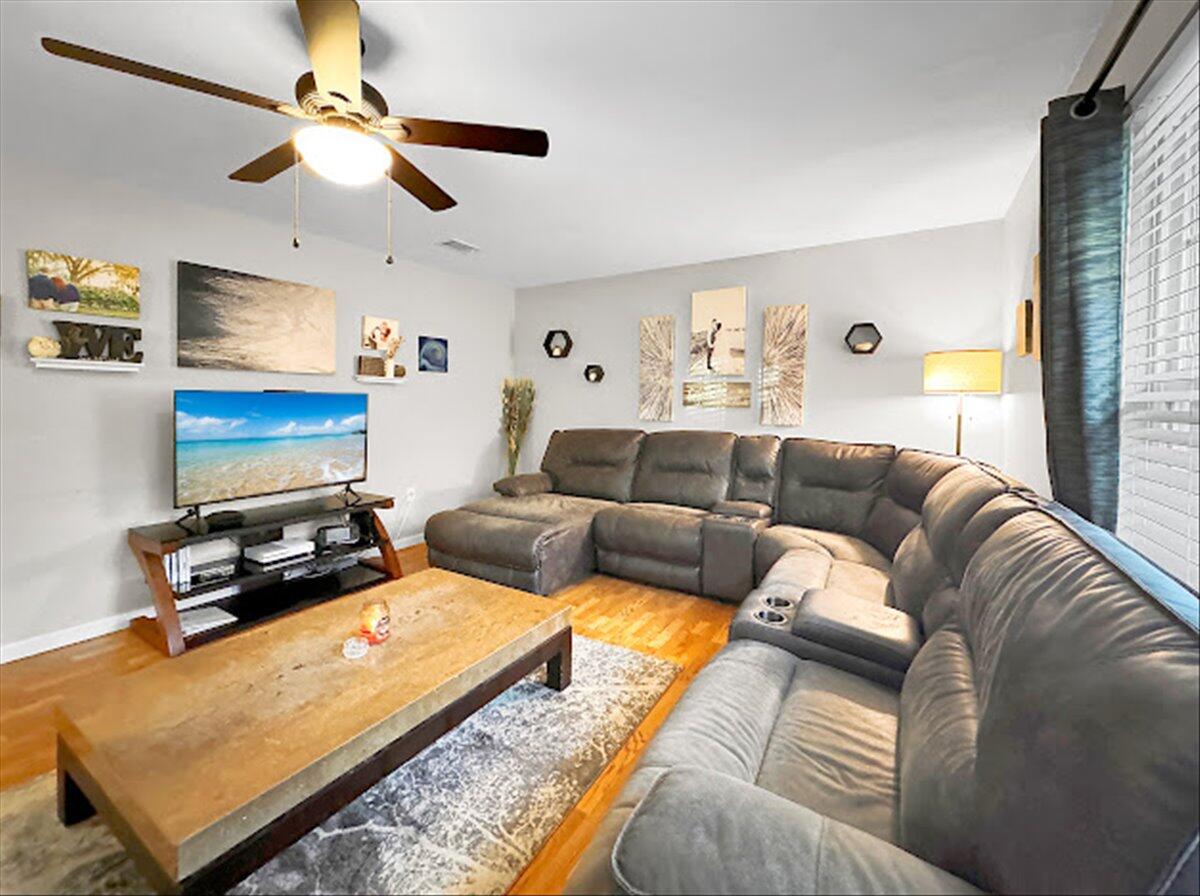 3287 Airport Road