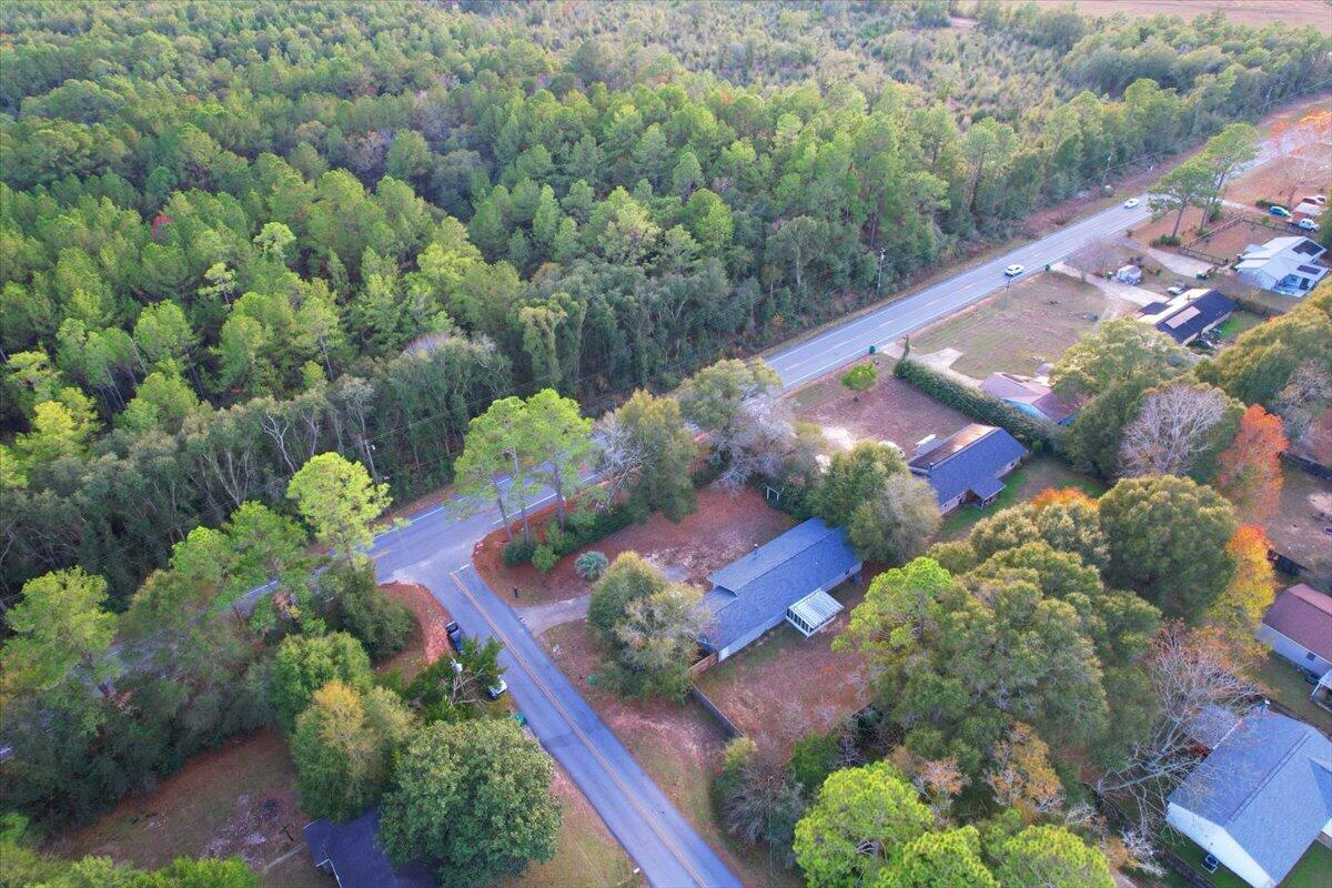 3287 Airport Road