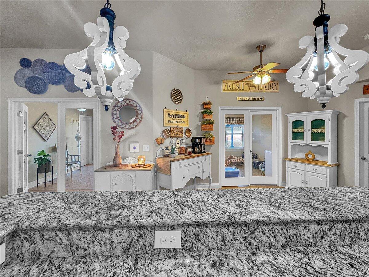1585 Lena Street
