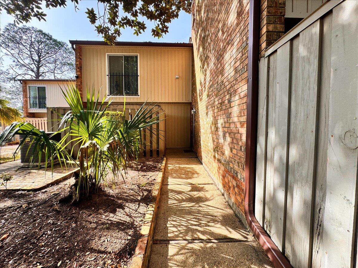 4833 Huron Drive