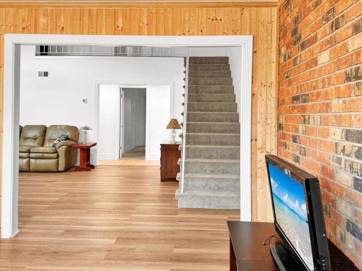 4833 Huron Drive