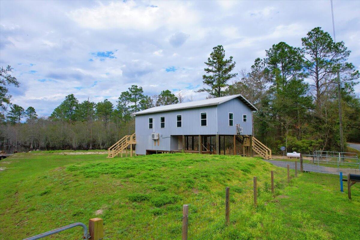 477 CANOE LAKE Road