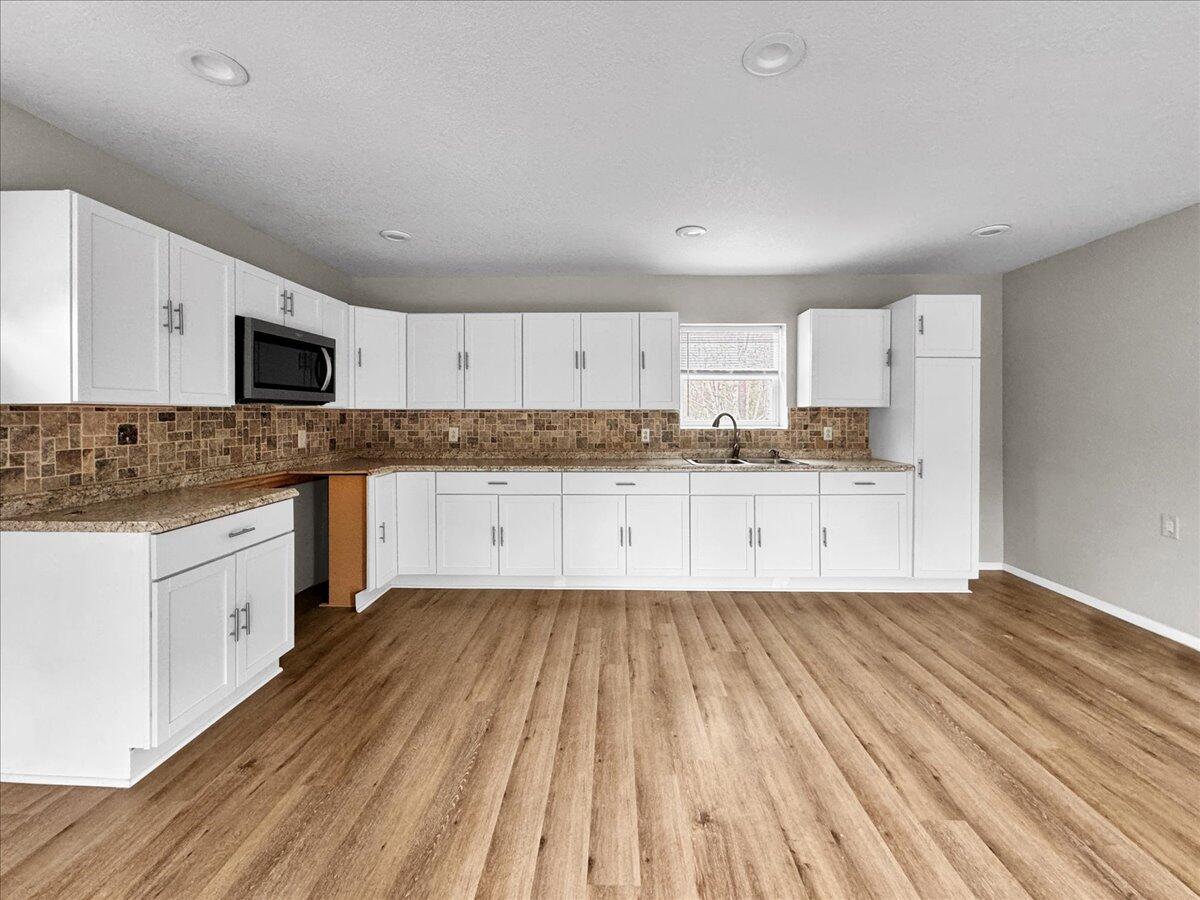 477 CANOE LAKE Road
