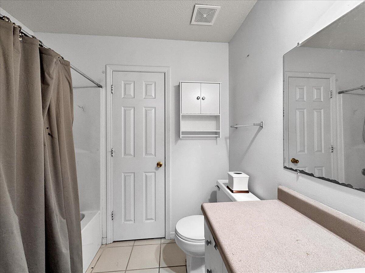 816 Roy Street, UNIT A