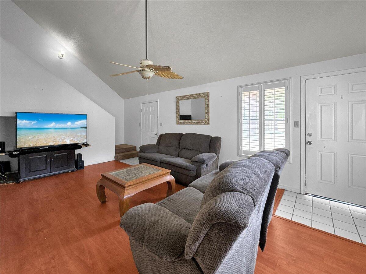 816 Roy Street, UNIT A