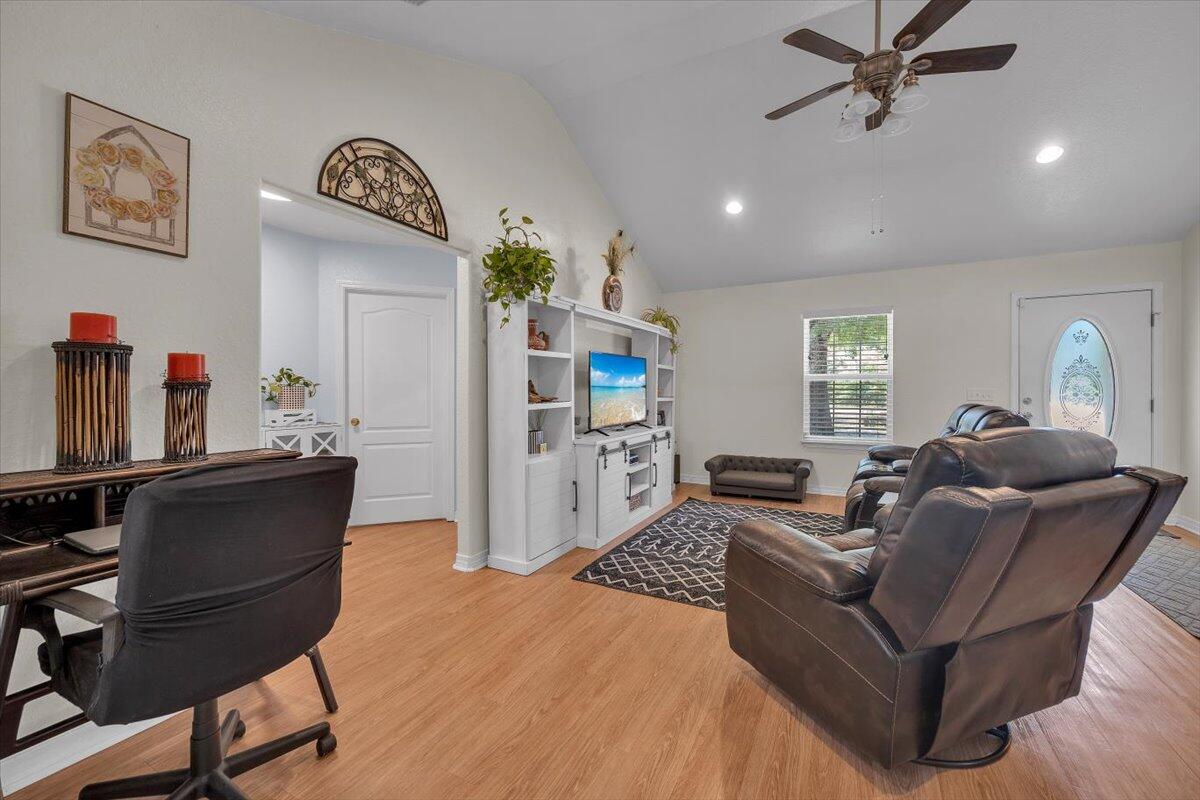 65 Sidney Avenue, DeFuniak Springs