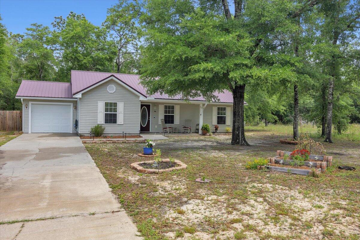 65 Sidney Avenue, DeFuniak Springs