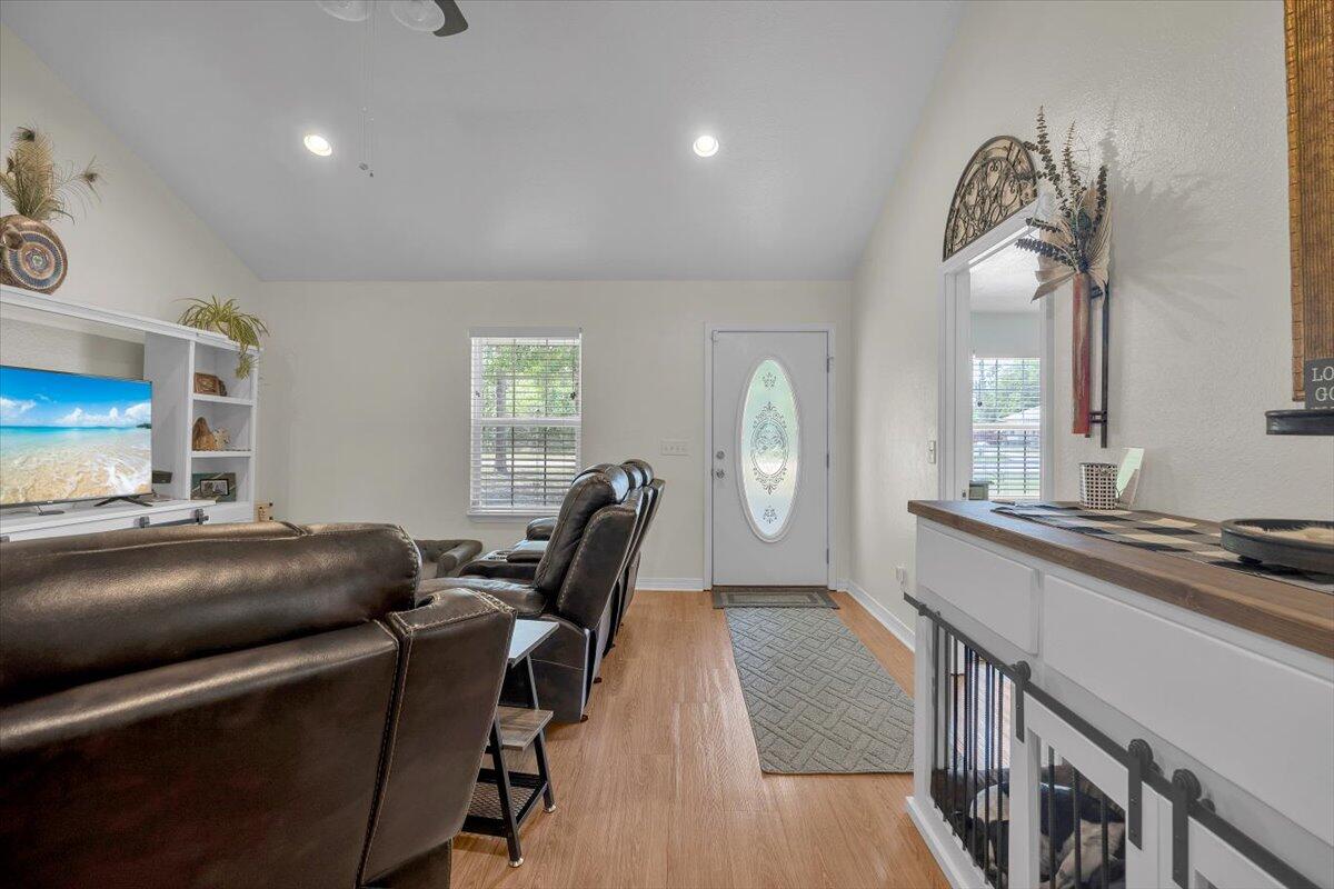 65 Sidney Avenue, DeFuniak Springs