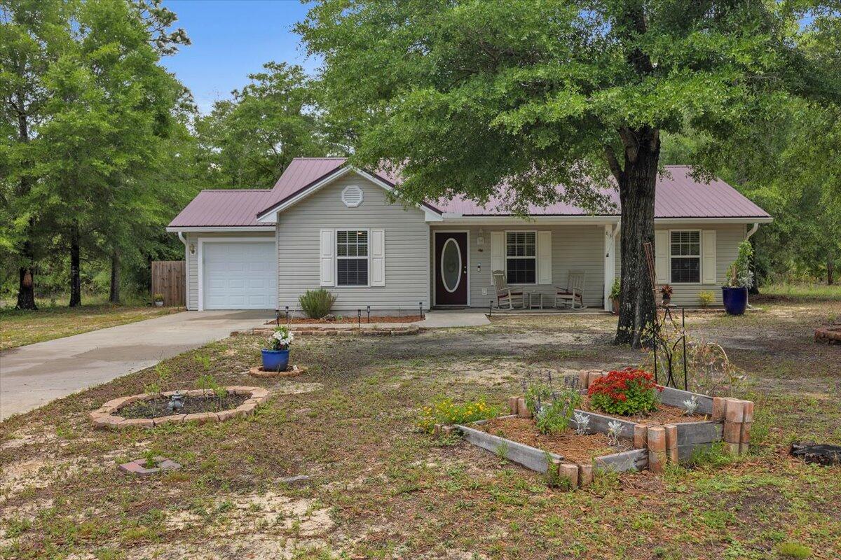 65 Sidney Avenue, DeFuniak Springs